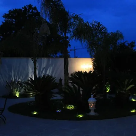 Bed & Breakfast Il Giardino Della Scuncerta 4*